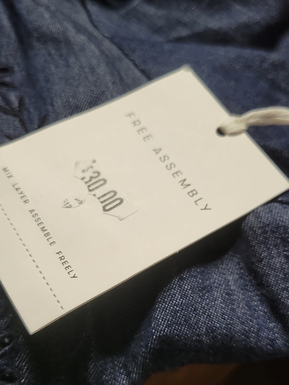 NWT Free Assembly Women's Dark Blue Embroidered Cropped Cotton Top XS - Picture 11 of 11